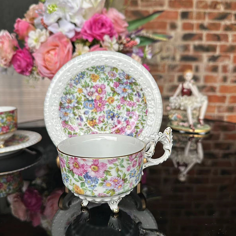 Coffee cups, plates, European  - Coffee Tea English reseña y precio